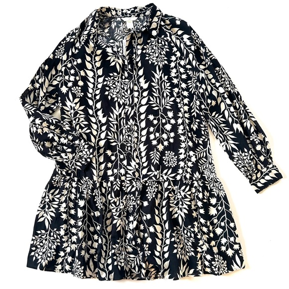 H&M Dresses & Skirts - H&M Black & Cream Floral Vine Print Balloon Sleeve Loose Fit Cotton Shirt Dress